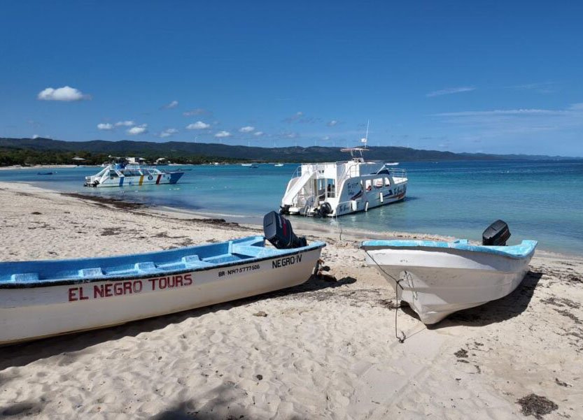 Turismo inicia obras de intervención en playa Punta Rucia, Puerto Plata